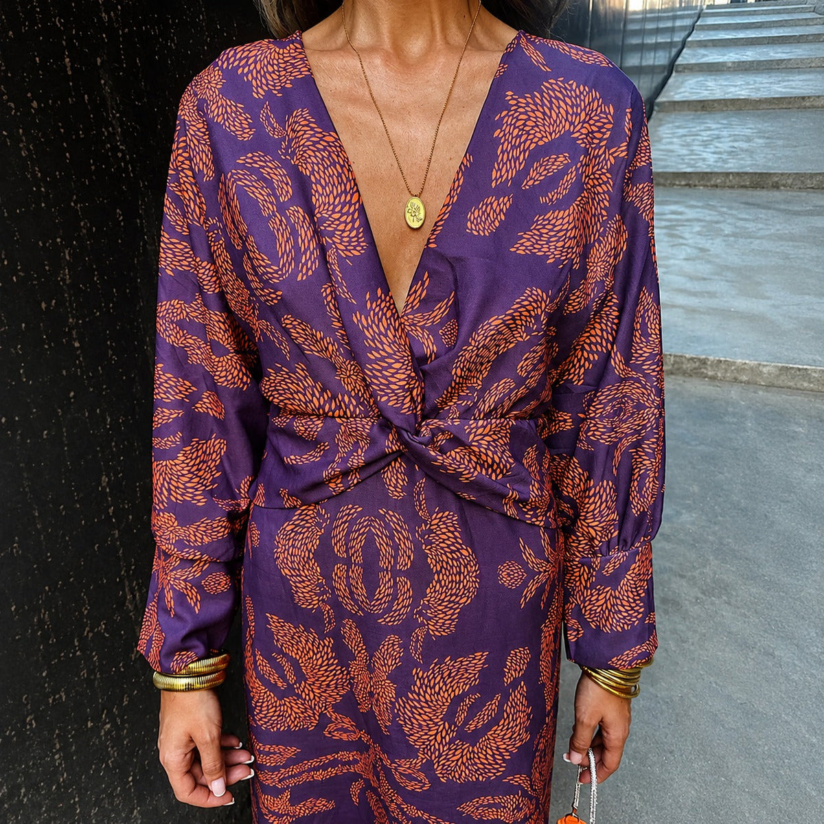Grace - Anmutiges Kleid mit Blumendesign und Schleife