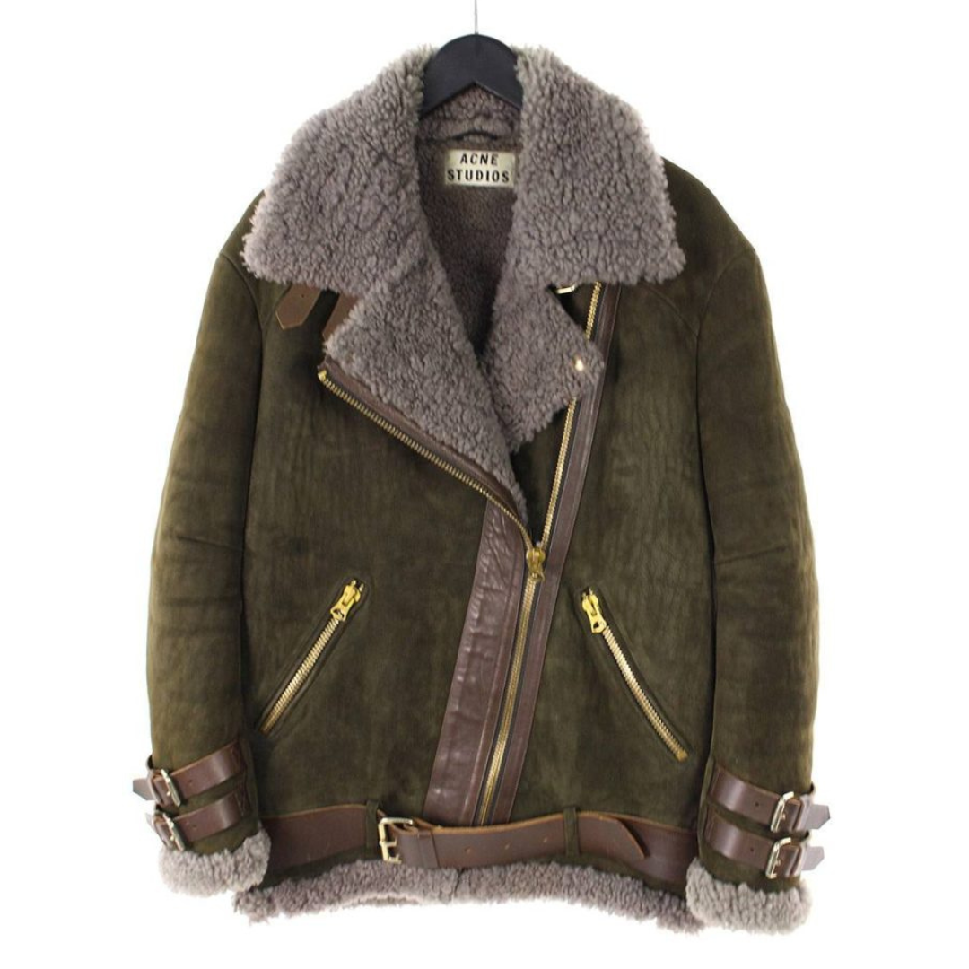 Cassandra - Angenehme und bequeme Jacke