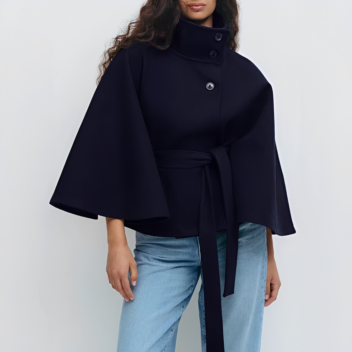 Loraine - Eleganter und bequemer Mantel mit Gürtel