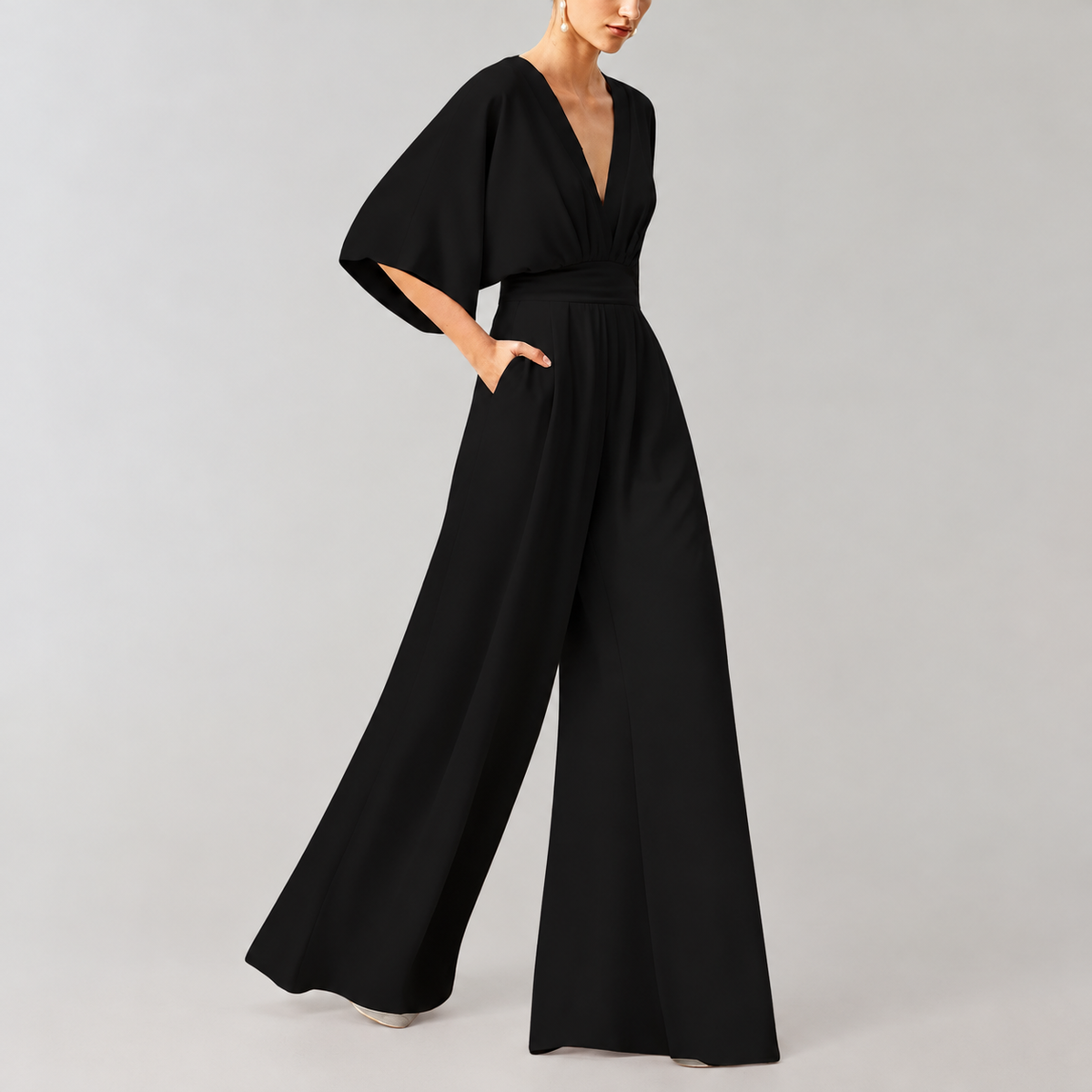 Melanie - Lockerer Stil mit weitem Bein