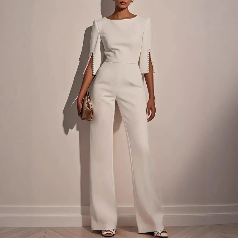 Damentraktop Jumpsuit Sculpted Fit mit Perlendetails und ausgestelltem Bein