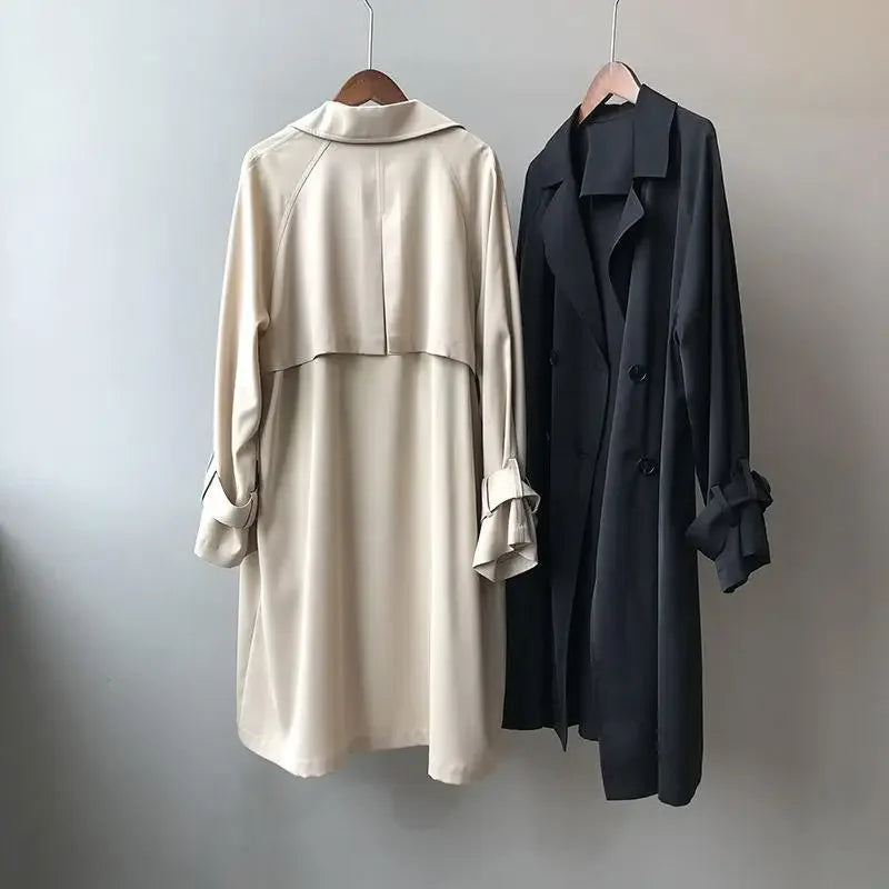 Damentrenchcoat Doppelknopf mit Knopfdetails und Gürtelärmeln