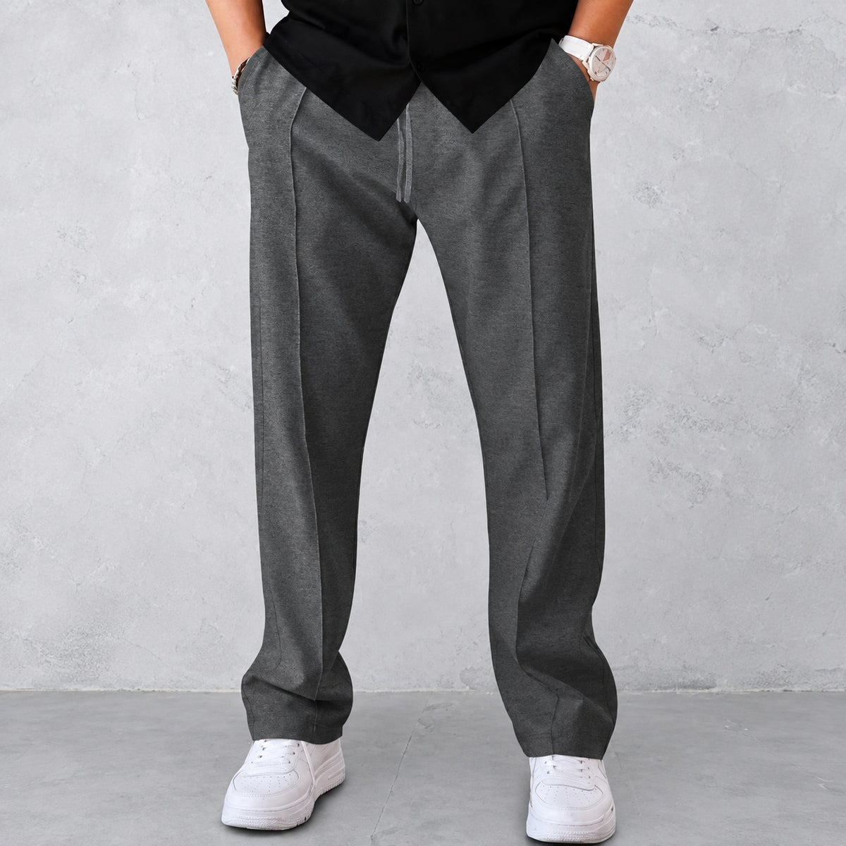 Herren Stoffhose mit Falten, elastischem Bund und Seitentaschen