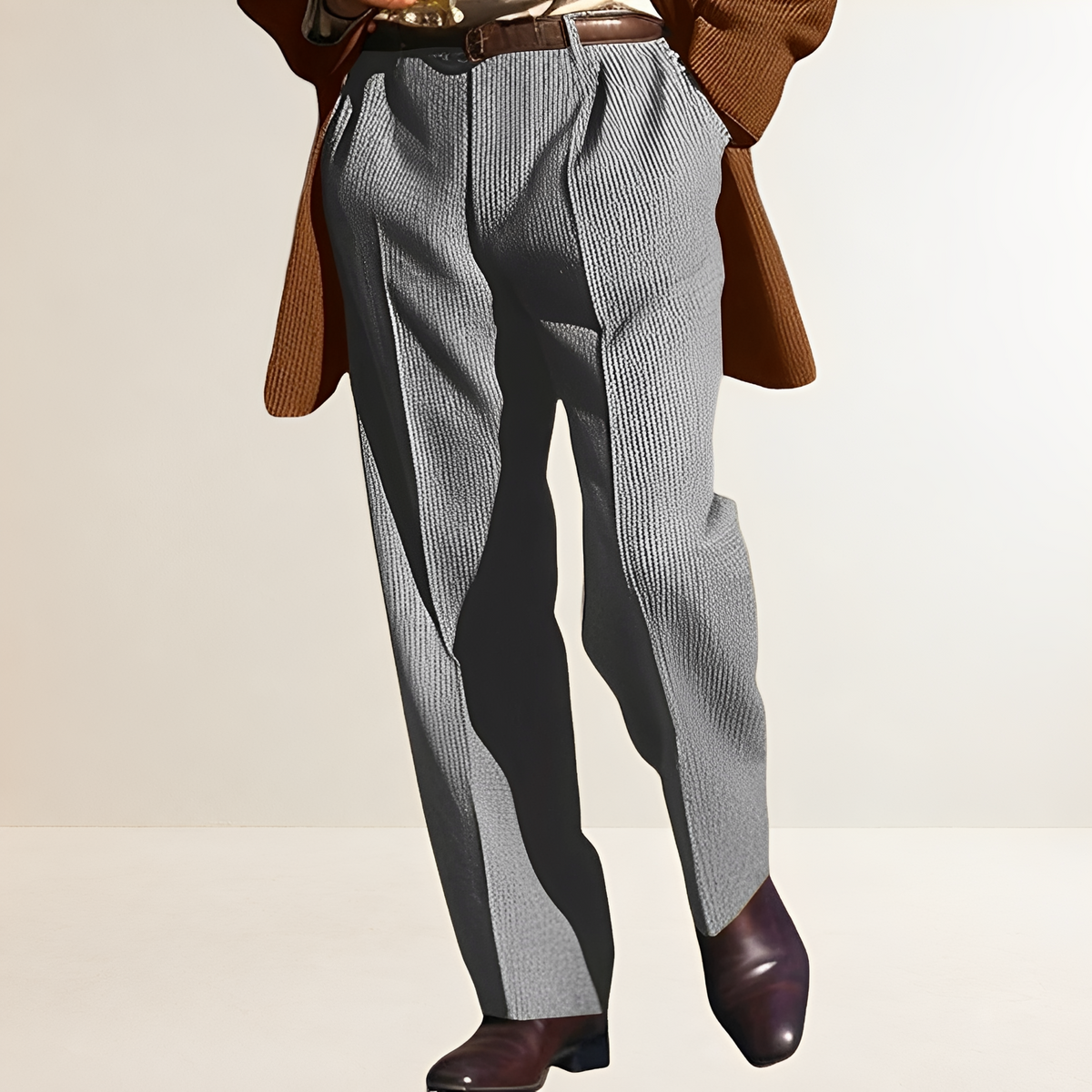 Herrenhose mit Nadelstreifen - Gerade Bein, Falten, Anzughose