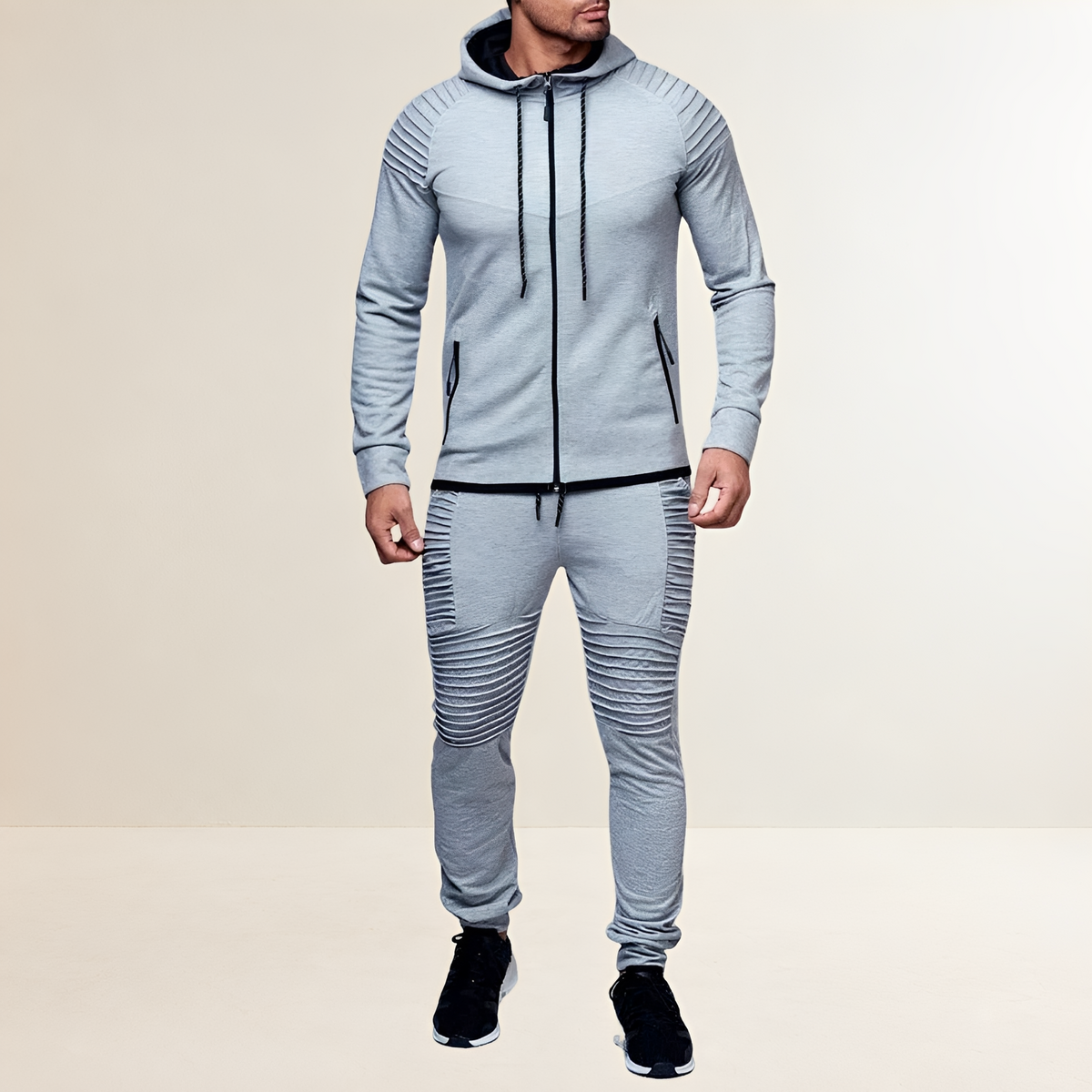Herrensportset mit Kapuzenjacke und Jogginghose - Slim Fit, Rippdesign