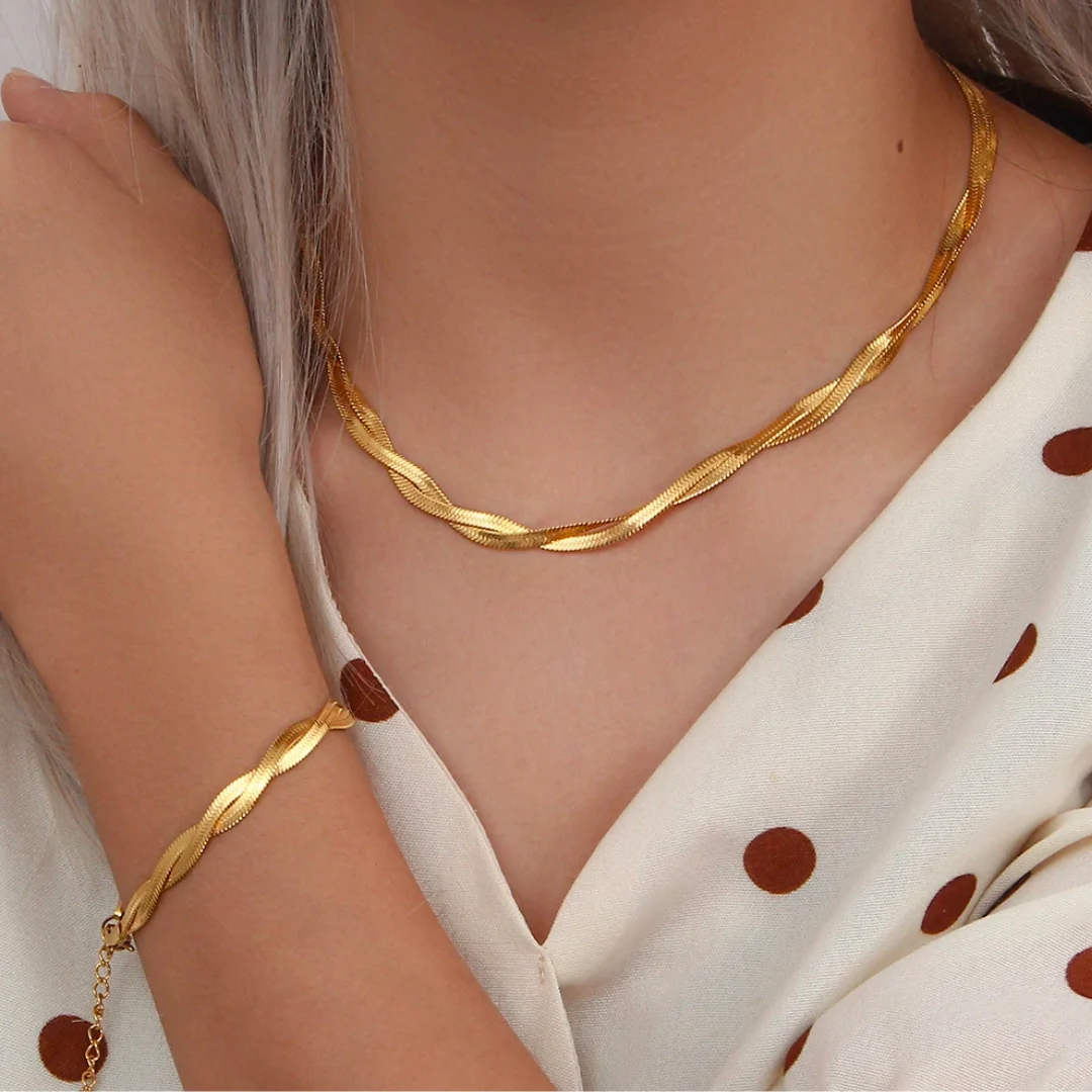 Alina – Stilvolles, geflochtenes Halsketten- und Armbandset