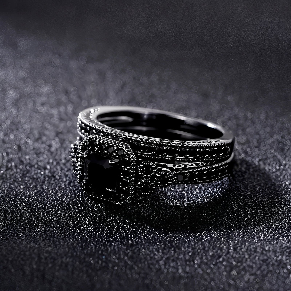 Adrian – Vintage-Ring-Set in Schwarz