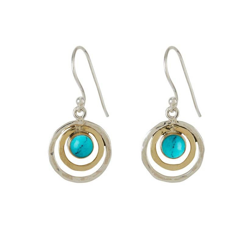 Nayah – Boho Saturn Ohrringe mit Türkisstein, in Silber und Gold gefertigt