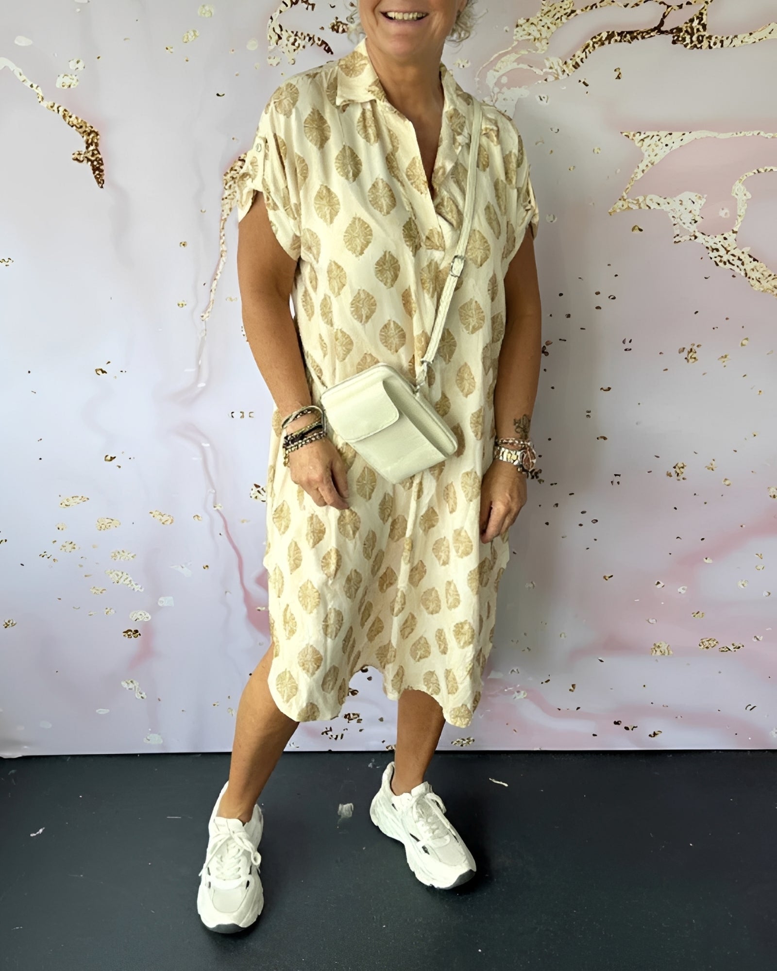 Kristina - stilvolles, locker sitzendes Kleid mit Revers für Damen