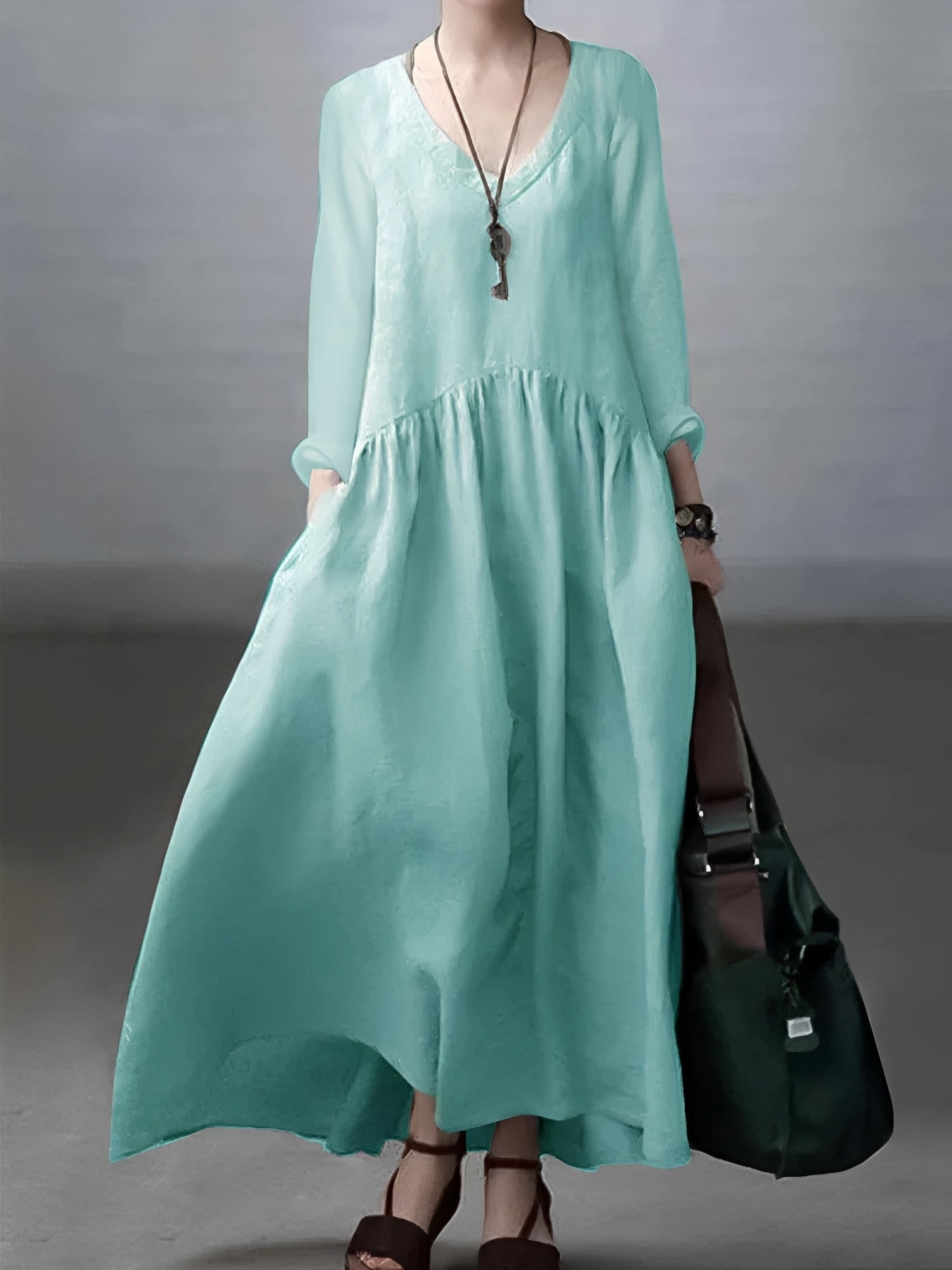 Lindy - Lässiges, locker sitzendes Kleid mit V-Ausschnitt für Damen