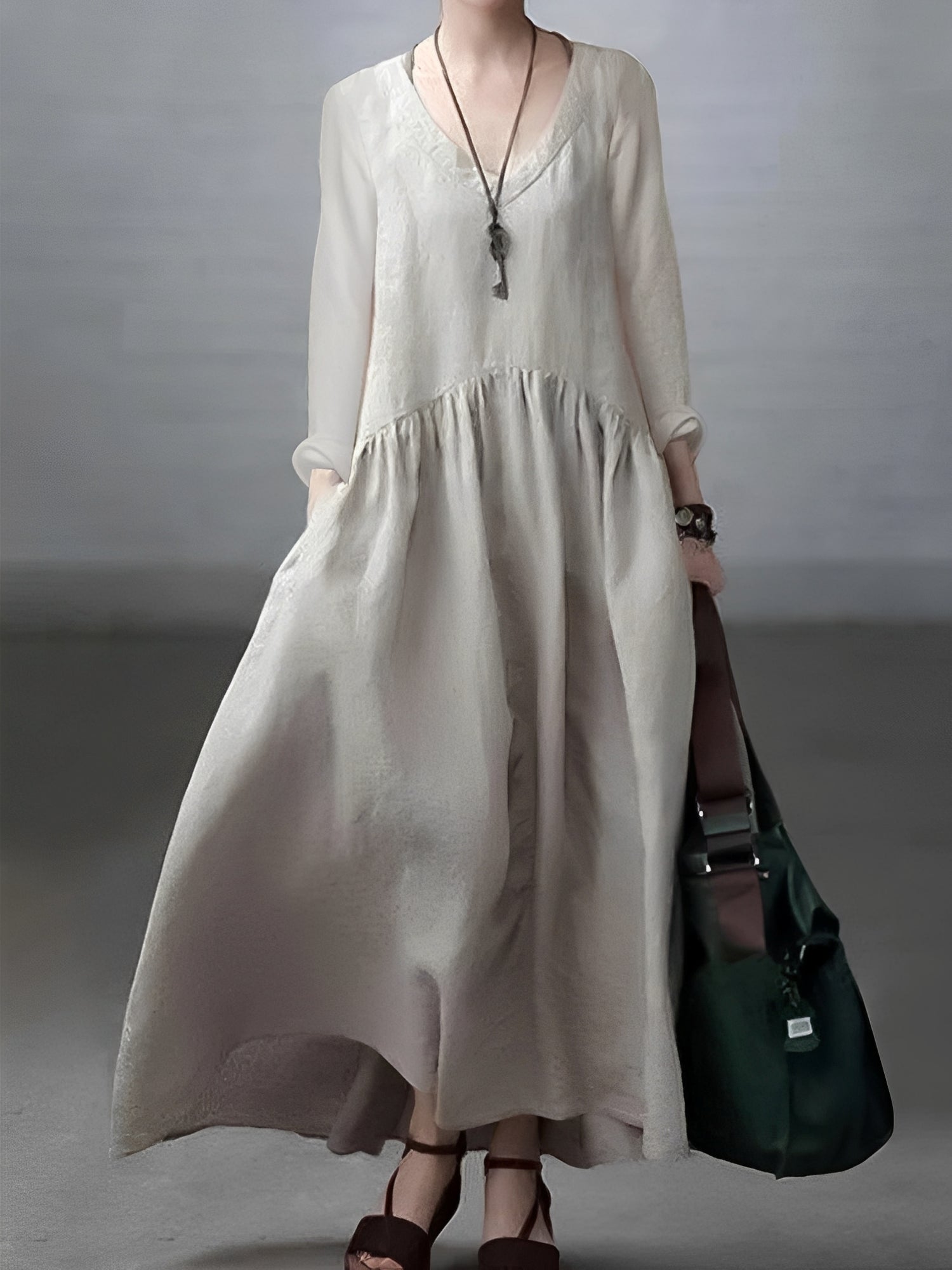 Lindy - Lässiges, locker sitzendes Kleid mit V-Ausschnitt für Damen